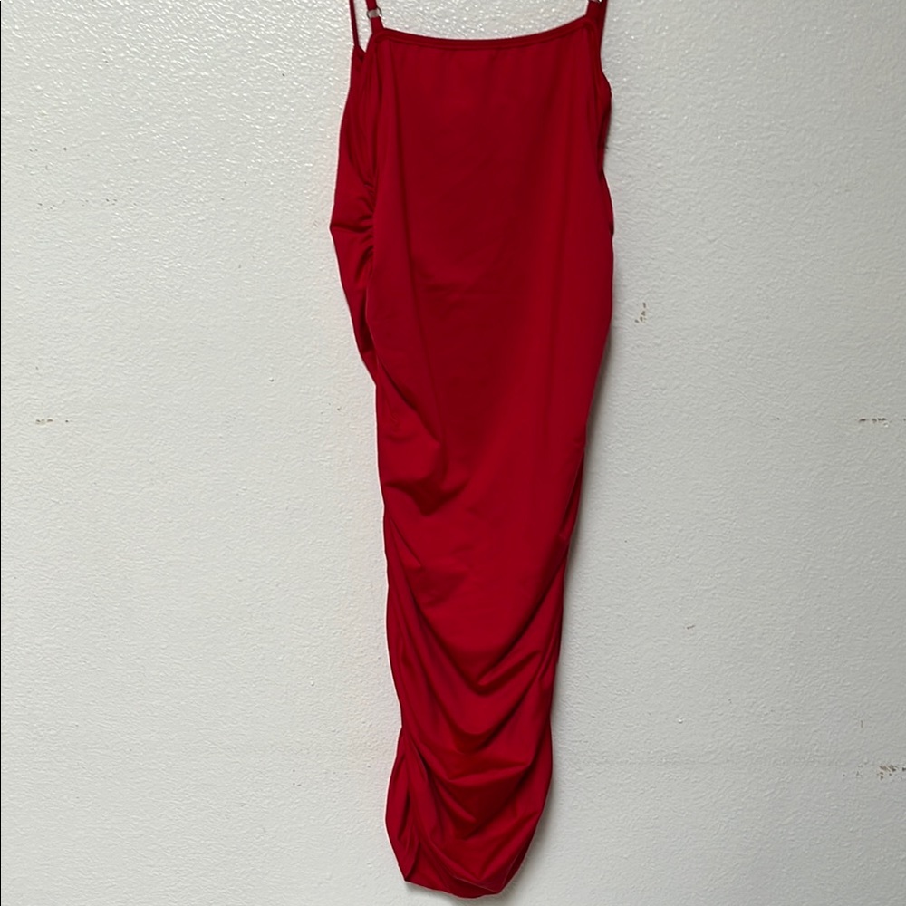 Elegant Red Midi Dress